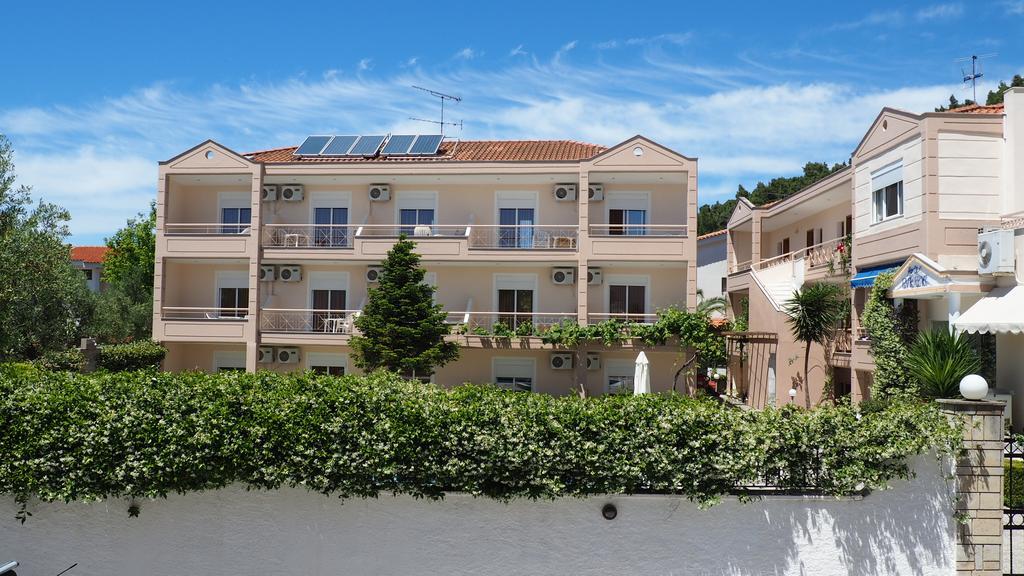 Evridiki Hotel Skála Foúrkas Exteriör bild